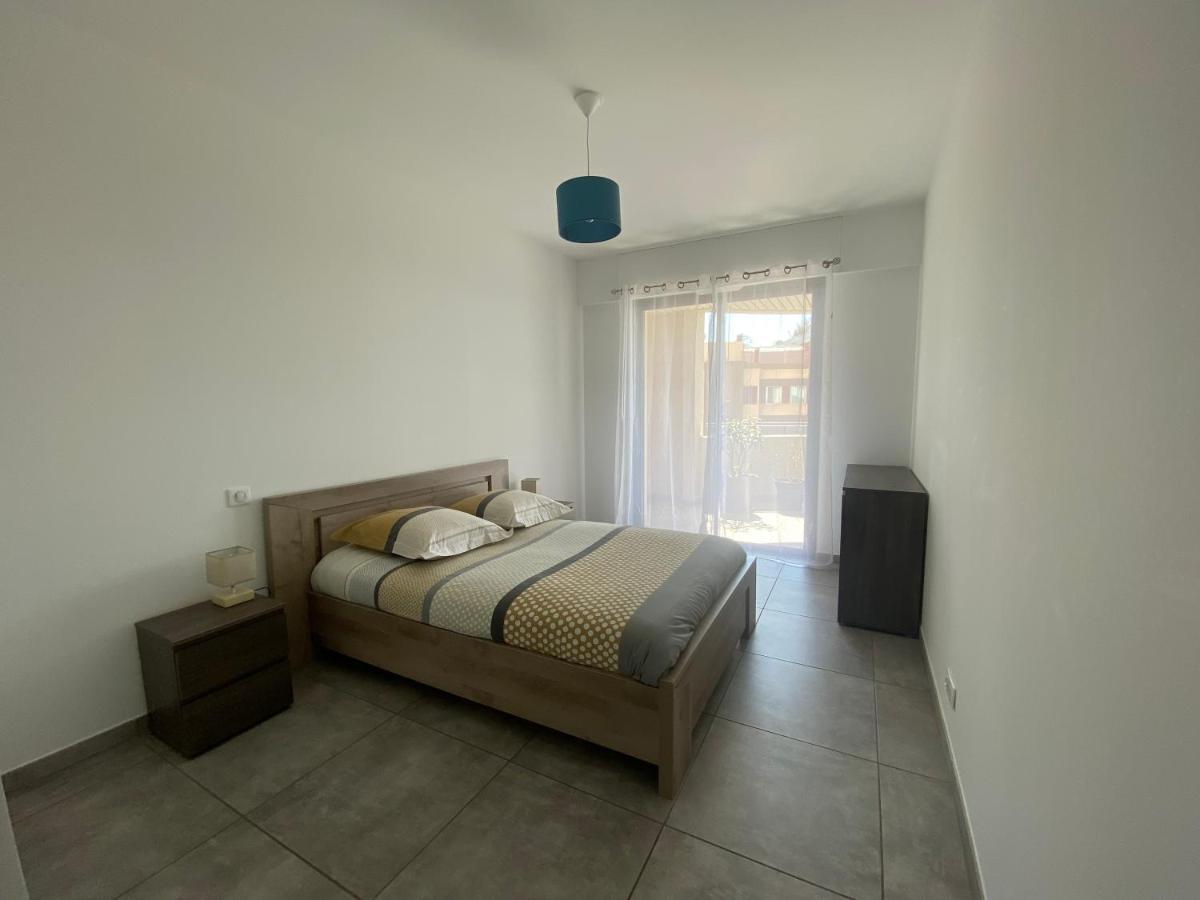 Appartement T2 De Standing Avec Parking A 250 Metres De La Plage, Route Des Sanguinaires, Ajaccio อฌักซิโอ้ ภายนอก รูปภาพ